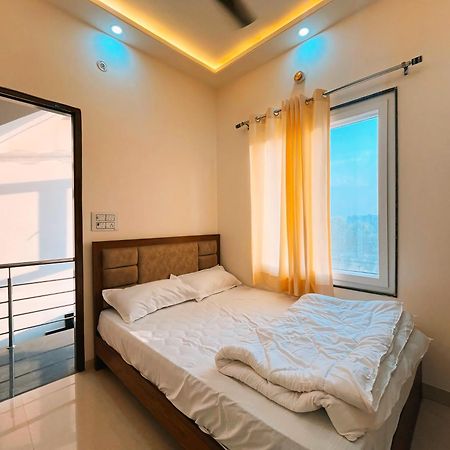Hotel Pooja Dzsaipur Kültér fotó