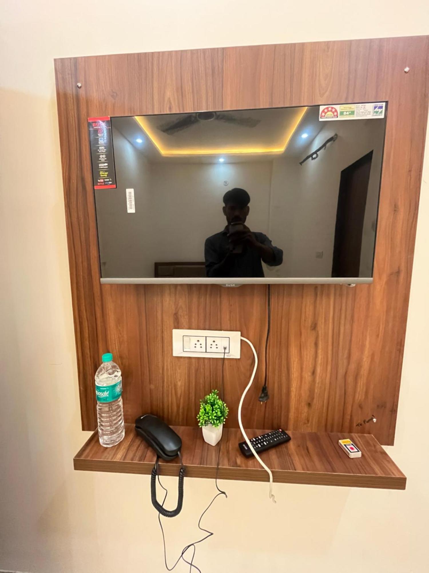 Hotel Pooja Dzsaipur Kültér fotó